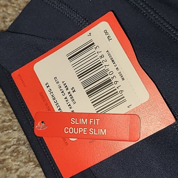 The North Face Hatha Capri Pants - Picture 2 of 5